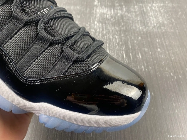 Air Jam 11 Space Jordan FV5104-004 Low 0906